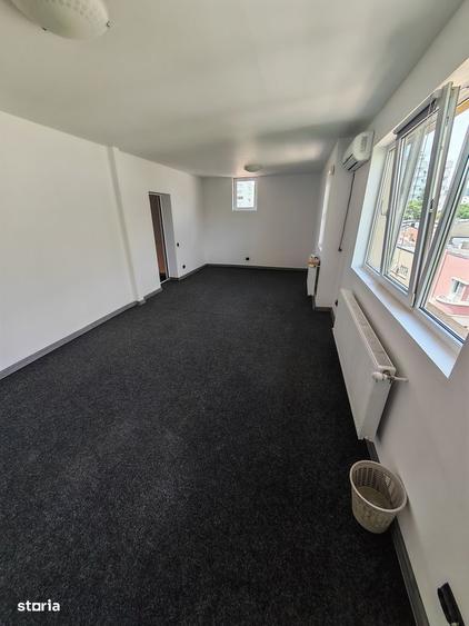 Duplex | Centrul Civic | Spatiu Birouri | Centrala proprie | 2 intrari