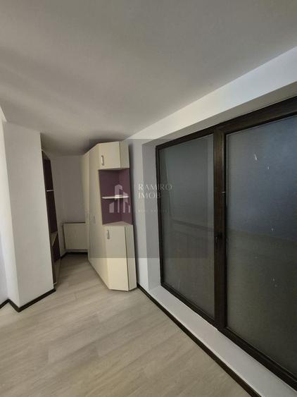 Apartament 2 camere cu scara interioara bloc nou Giurgiului