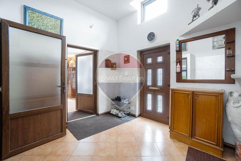 Proprietate de Poveste/ MANDRA/ DE VANZARE!- piscina exterioara! - 25
