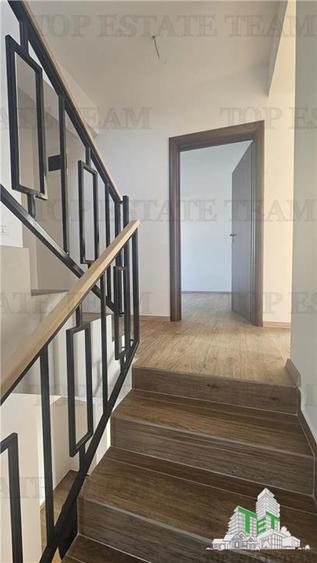 Vila lux 4 camere+mansarda 52mp in Chiajna