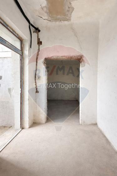 Casă / Vilă cu 2 camere de vânzare în zona Dacia - 4