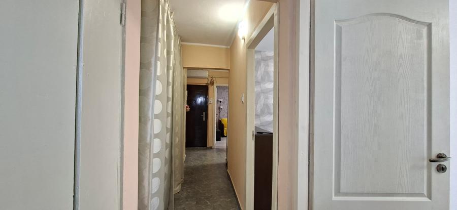 Apartament 3 camere decomandat, mobilat și utilat, lângă Piața Rușilor –Micro 17