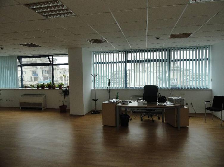 0% comision! Inchiriere birouri Unirii, 200 - 388 mp