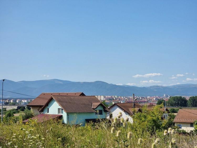 Teren constructii Gusterita Viilor, priveliste panoramica.