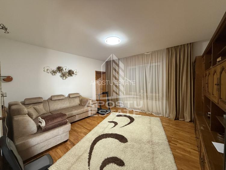 Casa individuala de vanzare cu proiect de extindere, zona Lunei - 2