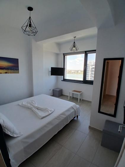 Mamaia Nord - NORDIS!  2 Camere Decomandate . Soare . Mobilat Lux .5min Plajă