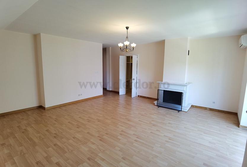 Vilă in Complex Rezidential, Zona Iancu Nicolae