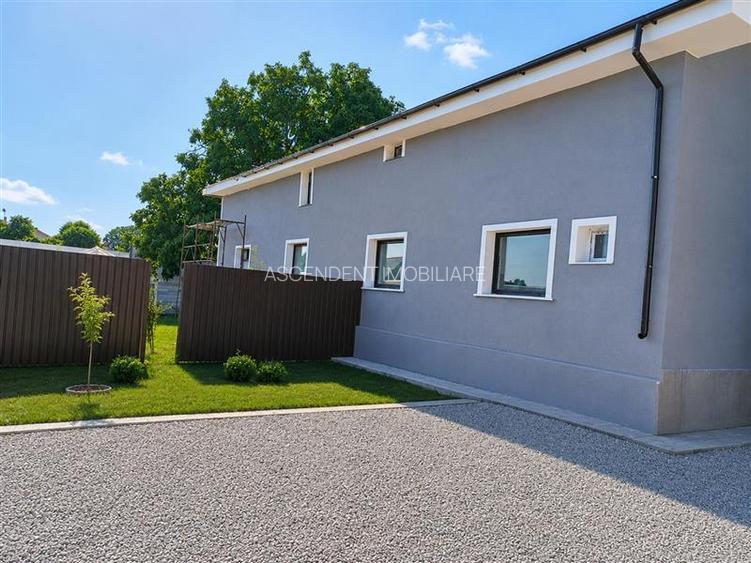 Casa si pentru cazare personal, zona parcului industrial Prejmer Brasov - 2