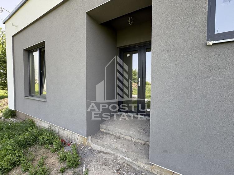 Duplex pe parter 3 camere | Mosnita Noua | Aproape de centura