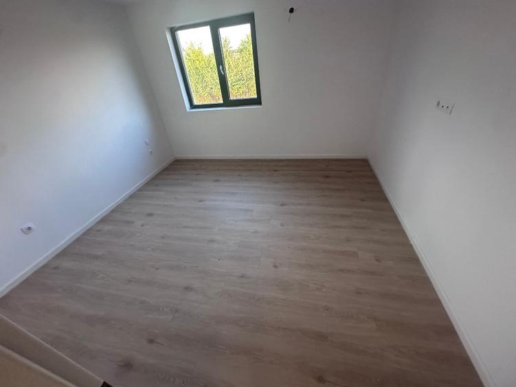 DUPLEX NOU DE VÂNZARE CORBEANCA CENTRU CURTE 250MP 3DORMITOARE 3BAI