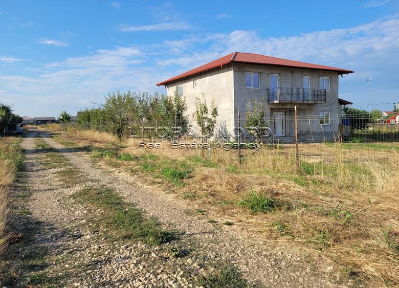 Exclusivitate -Techirghiol, imobil P+1E, 7 camere, garaj, teren 2.118 mp pe colt - 2