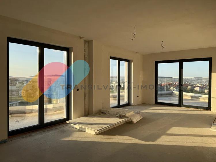 Penthouse 74.5 mp, Terasa 20 mp, 2 niveluri, zona Buna Ziua, str. Mihai Romanul