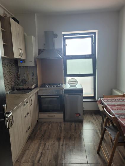 Apartament cu 2 camere decomandate, et 2, Km 5 – bloc nou