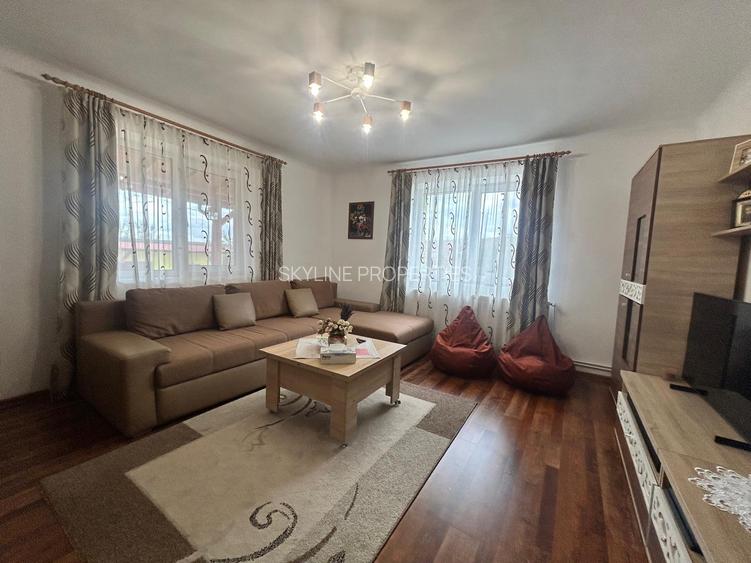 Casa ultrafinisata de vanzare in Rascruci cu teren de 2936 mp