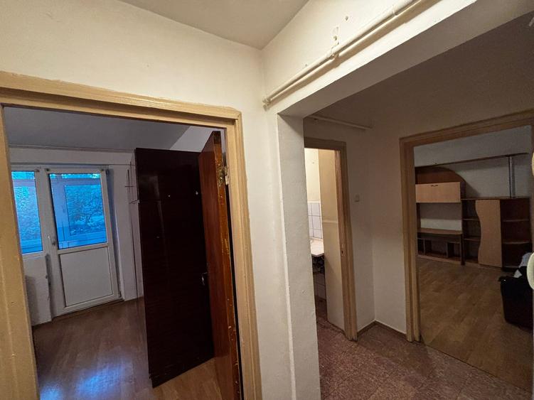 Apartament cu 2 camere de vanzare in zona Pantelimon-strada Zambila Ionita