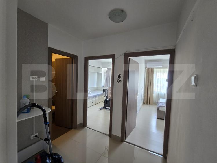 Apartament 3 camere, bloc PP, 62 mp, renovat, mobilat, zona Ultracentral