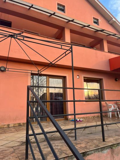 Casă 253 mp utili, 5 camere, teren 581 mp – Promenada Mall