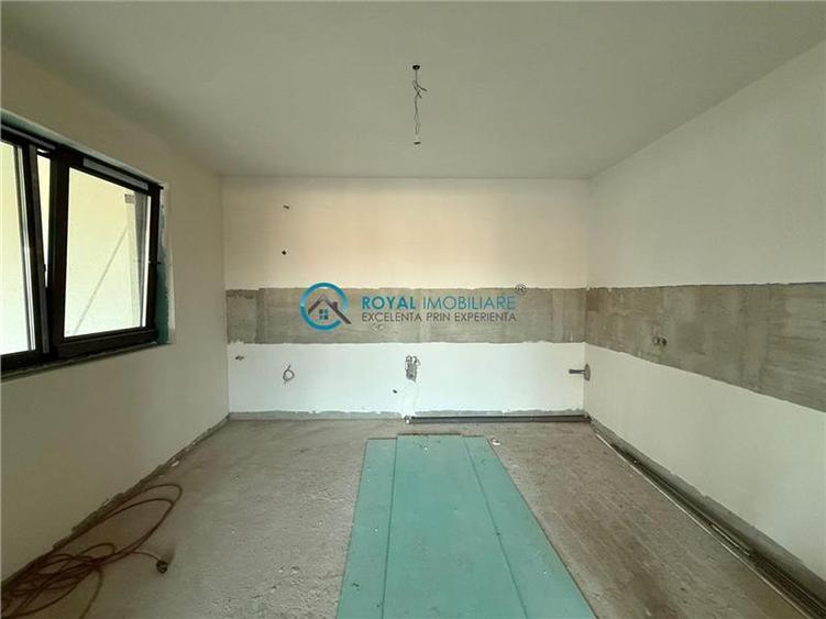 Royal Imobiliare - Vanzare Vila de lux zona Paulesti