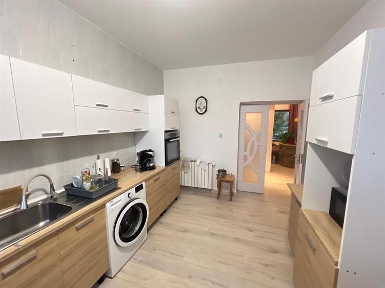 Casa P+M Su 268 mp 2 fronturi stradale