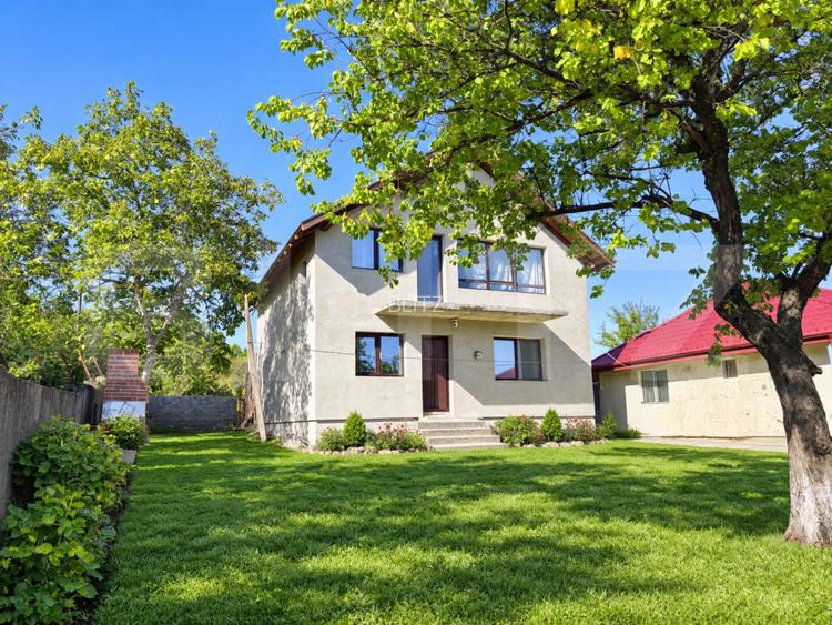Casa langa padure, 130 mp, zona Paun