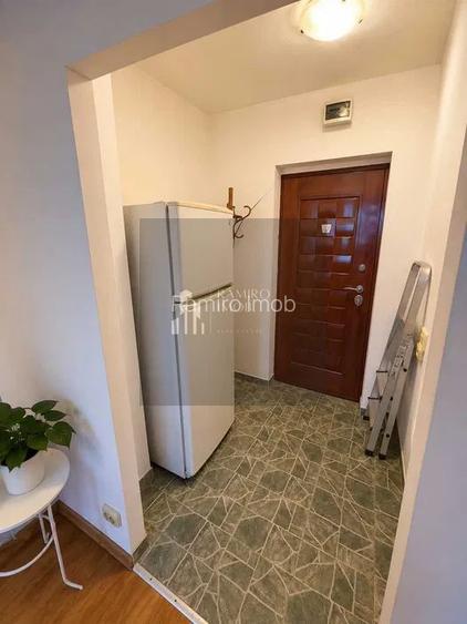 Garsonieră cu Balcon | Titan / Balta Albă | Metrou & ParkLake /10 min - 2
