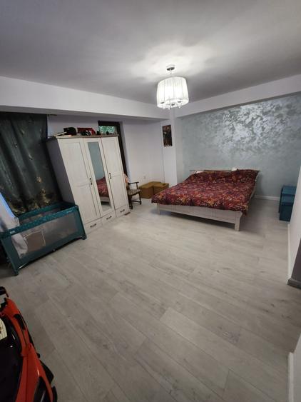 Apartament cu 4 camere, 90 mp, terasa de 35 mp, zona Stadionului