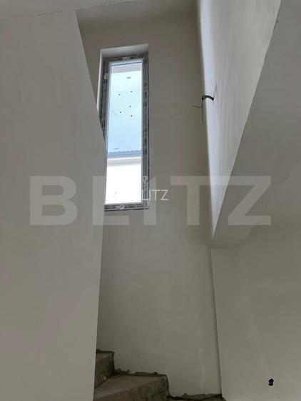 Casă cu 3 dormitoare doar 195000 Euro zona Planoare din Dezmir! - 11