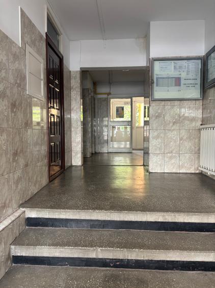 UNIRII,GOGA intersectie cu NERVA,Centrala termica,transformat in 2 camere,mobila