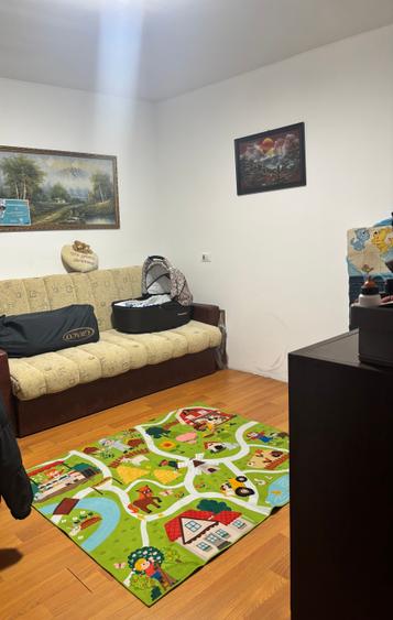 Vanzare casa cu 5 camere zona Baneasa - Jandarmeriei