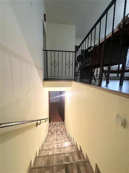 Casa S+P+1E cu Teren de 854 mp, Pretabila pentru Doua Familii