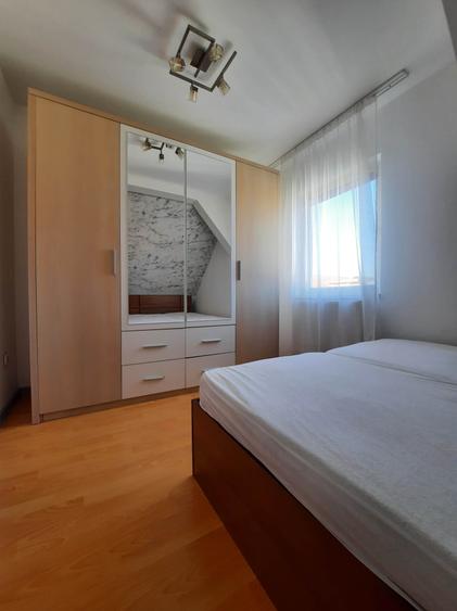 Apartament 3 camere, spatios, strada Rahovei