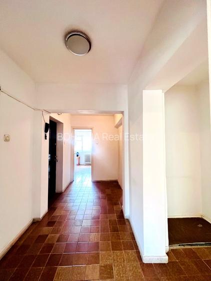 3 Camere | Bulevardul Unirii | Piața Constituției | Vedere Fântâni | Etaj 4 | 26 - 5