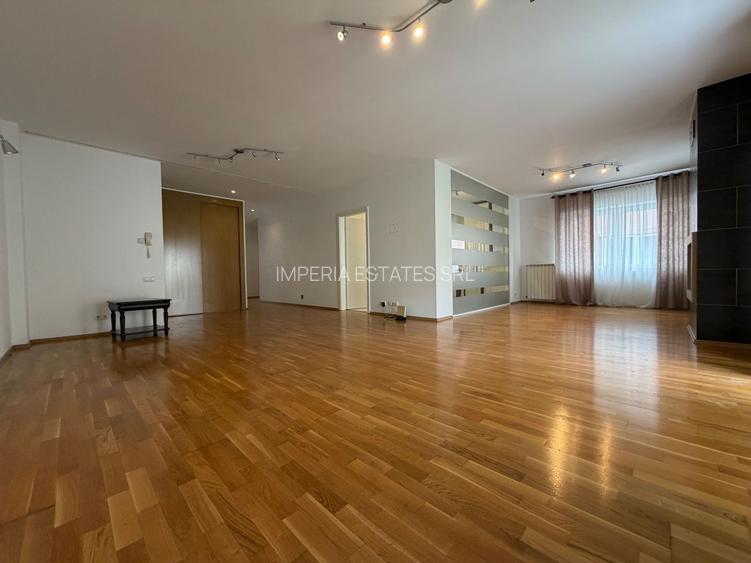 Apartament modern cu gradina,  piscina comuna si spatiu de joaca copii - 3