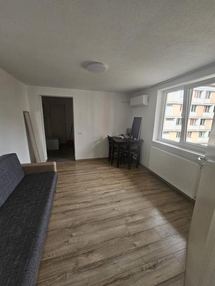 Apartament 2 camere Complex Studentesc - loc de parcare !!