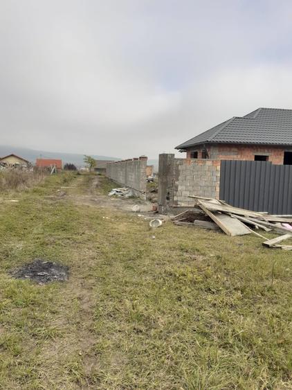 Vand teren i.v. pentru constructii, zona Corunca, zona Sapientia
