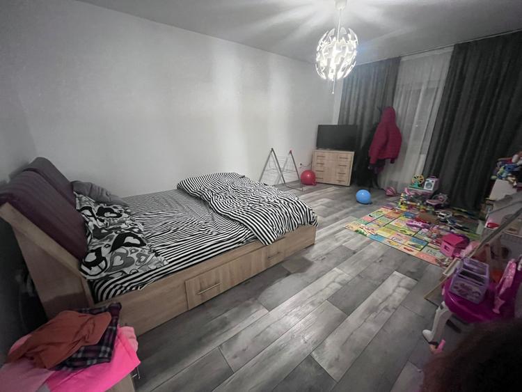 Apartament 3 camere, 71.62 mp, zona Lapus