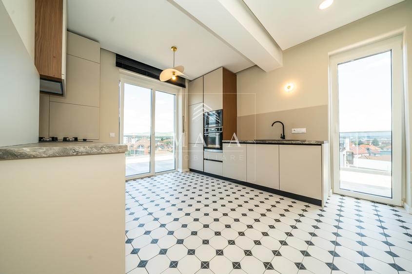 Penthouse 4 Camere | Zonă Centrală | Prima Inchiriere | Garaj