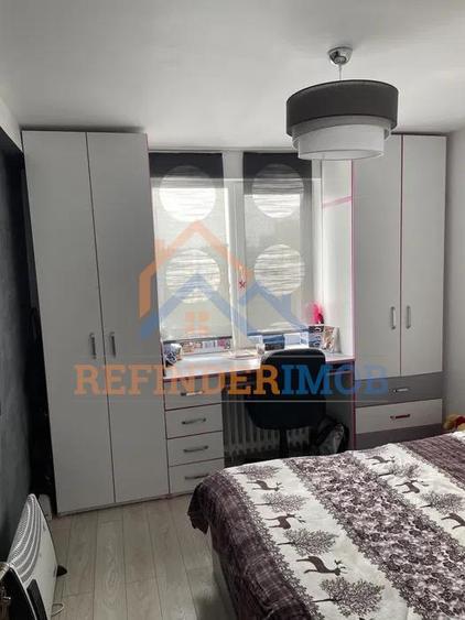 3 camere Modoran Ene - Rahova, complet renovat, loc parcare