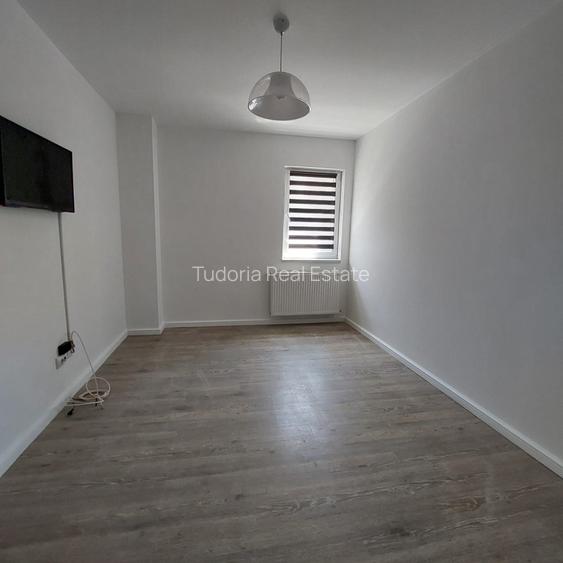 Apartament 3 camere, 70 mp, parcare exteriora, zona Metro! - 4