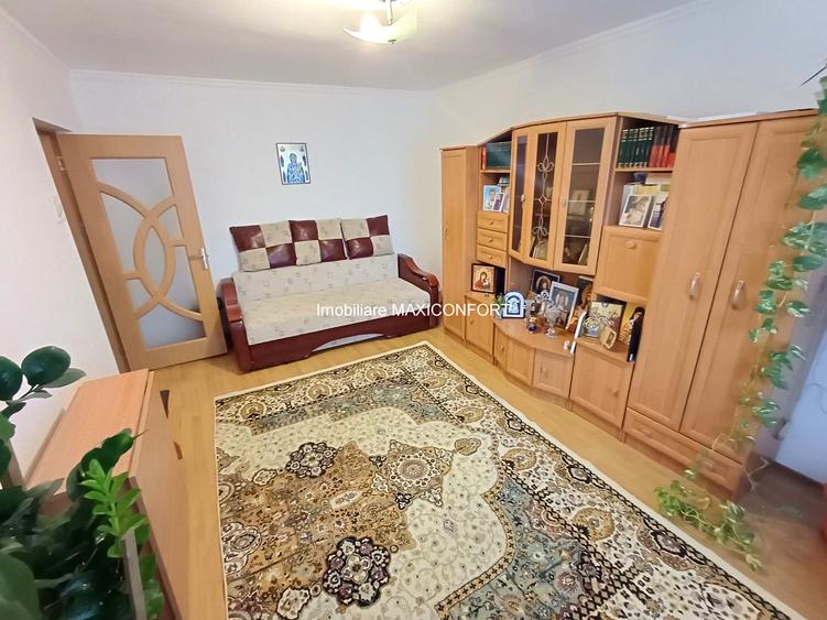 Vanzare 2 camere-Imobiliare MAXICONFORT