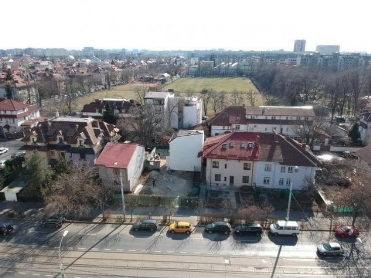 Domenii( Ion Mihalache) stradal, ideal constructie clinica ,birouri,comercial