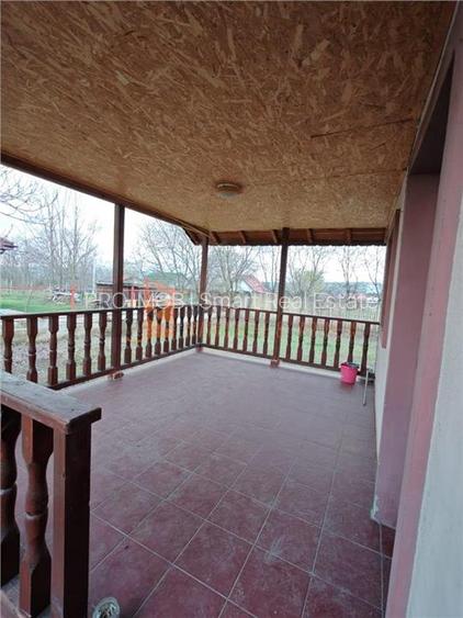 Casa tip parter zona Sapoca - 17