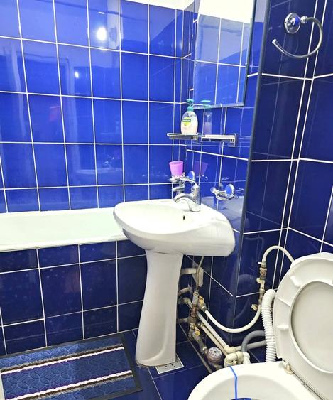 Apartament 3 camere Piața Centrală, etaj 3