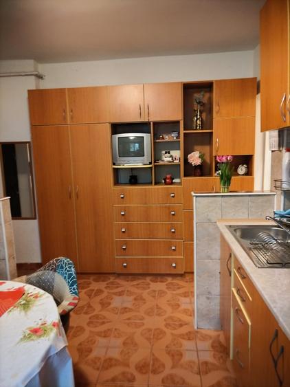 3 camere decomandate în Pajura | Etaj 1/3 | Parcare proprie | Centrală Vaillant
