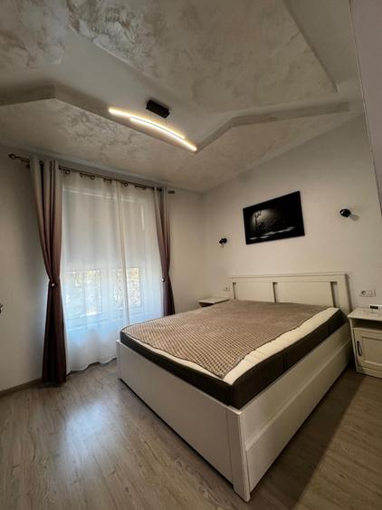 Etaj 1-Podul De Fier-2 Camere Decomandat 52mp-plus garaj