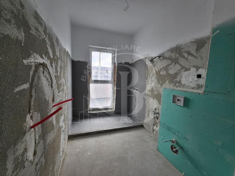 4 Camere Living 60mp Terasa 82mp-Parcare Inclusa-Th. Pallady