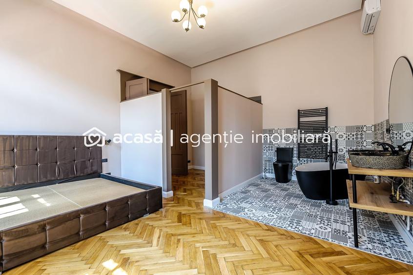 Apartament ULTRACENTRAL cu 3 camere, la cheie, renovat recent