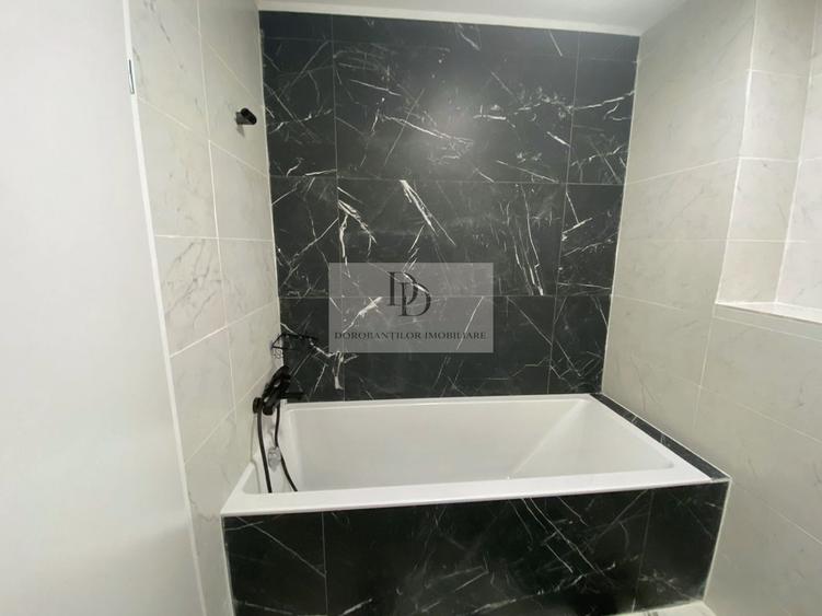 Penthouse cu 3 camere | 2 parcări subterane incluse | Centru -Decebal
