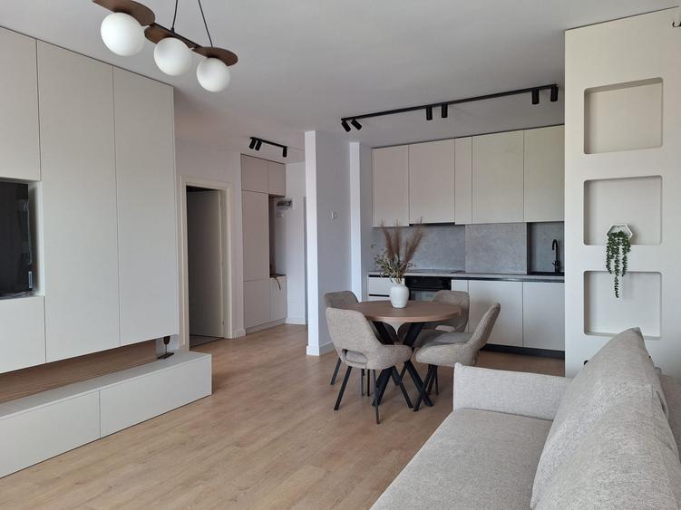 Apartament 2 camere, et.5, lift, sup.45 mp, complet nou Floresti