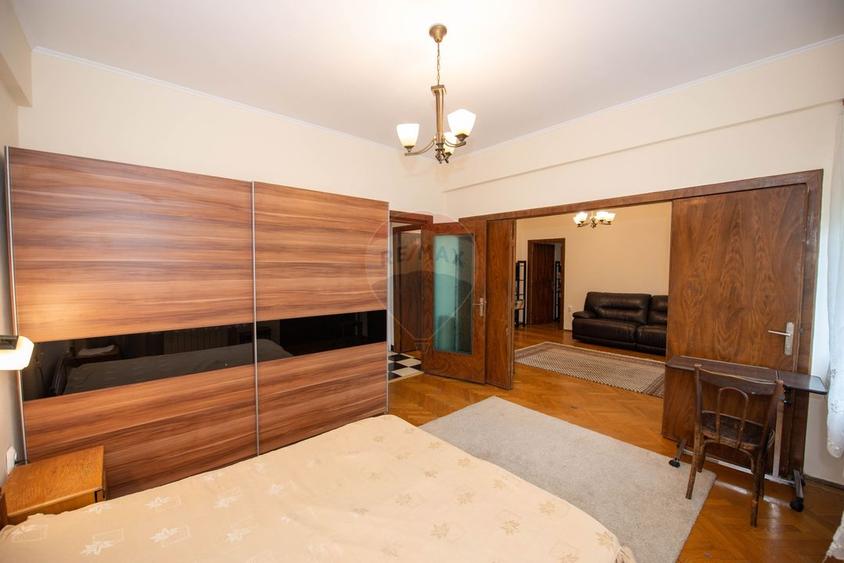 Apartament 2 camere decomandat de vanzare, zona Rosetti, 58 mp utili